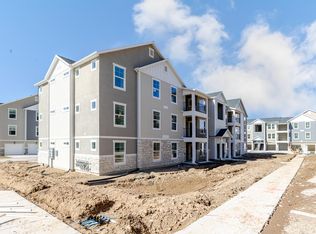 4661 S Poplar Way #R302, Mapleton, UT 84664