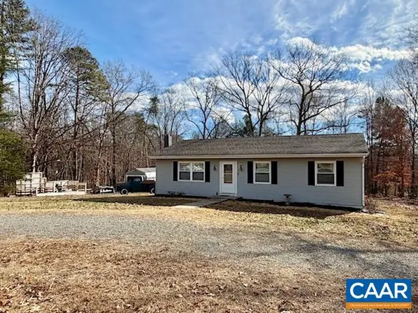 130 Chapel Rd, Ruckersville, VA 22968