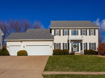 15475 Wildwood Dr, Clive, IA, 50325