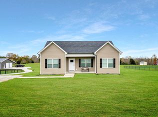 1210 Oak Grove Rd, Dickson, TN 37055