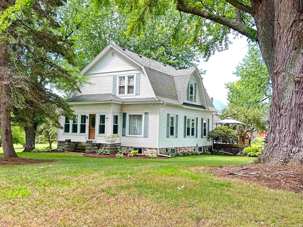 8331 County Road M, Larsen, WI 54947