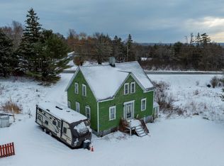 11 Parker Ln, Porters Lake, NS B3E1E5