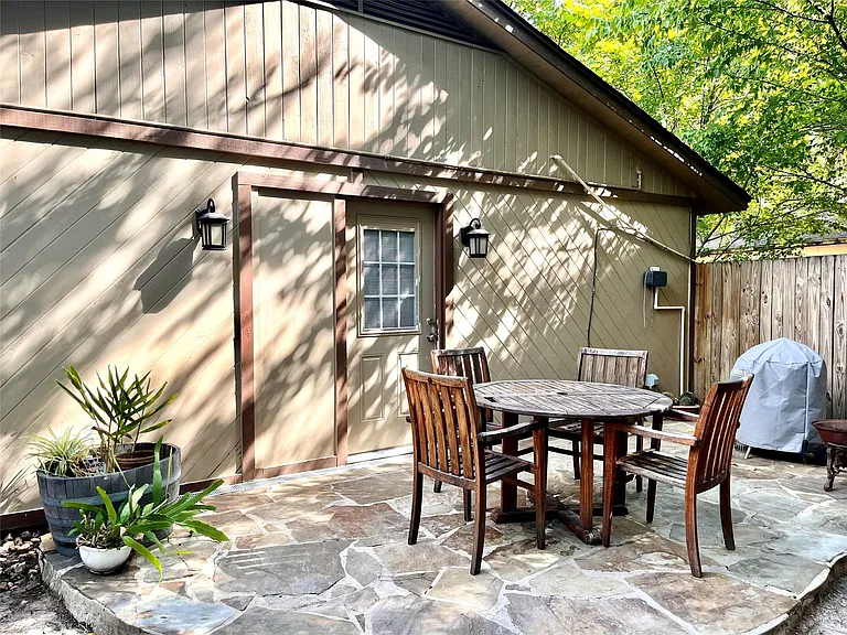 2109 N Red Cedar Cir — Photo 20