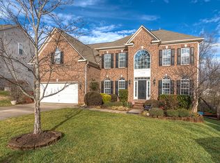 1108 Taranasay Ct, Charlotte, NC 28269