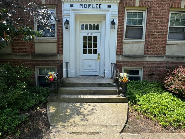15810 Van Aken Blvd APT 306