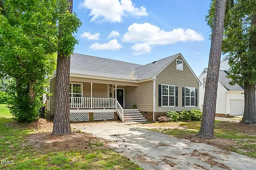 4905 Knightsbridge Way Photo 1