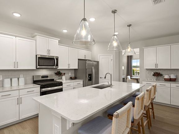 Kitchen with Large Island