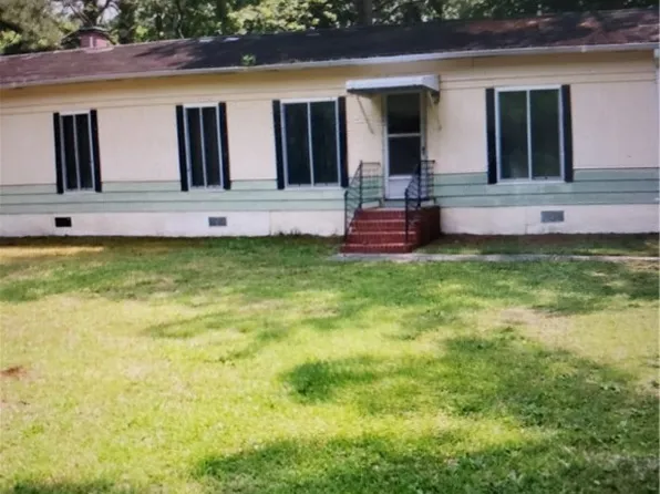 372 Morris Flippin Rd, Mathews, VA 23109