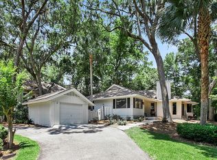 4 Flagg Rd, Hilton Head Island, SC 29928