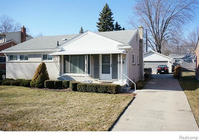 1st image of 30728 Westfield St