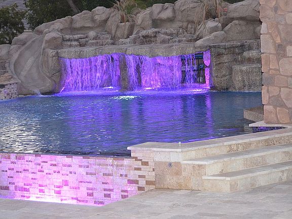 Pool, grotto, walk-in cave