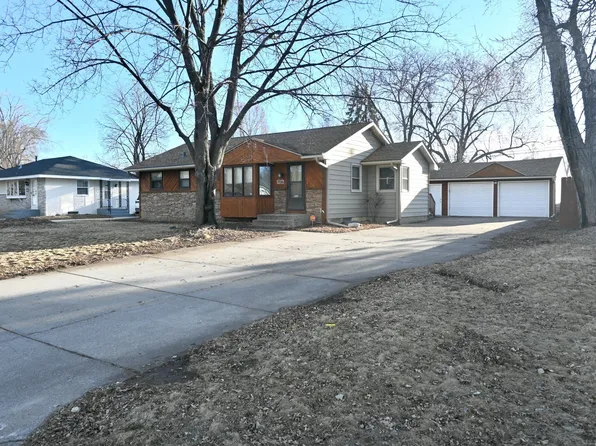 7136 Newton Ave N, Brooklyn Center, MN 55430