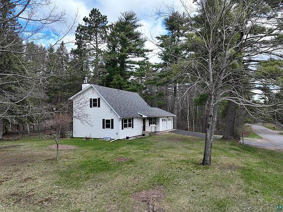 3rd image of 43725 Kavanaugh Rd