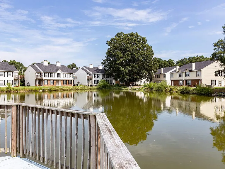 Lake Princess Anne Apartments — Photo 38
