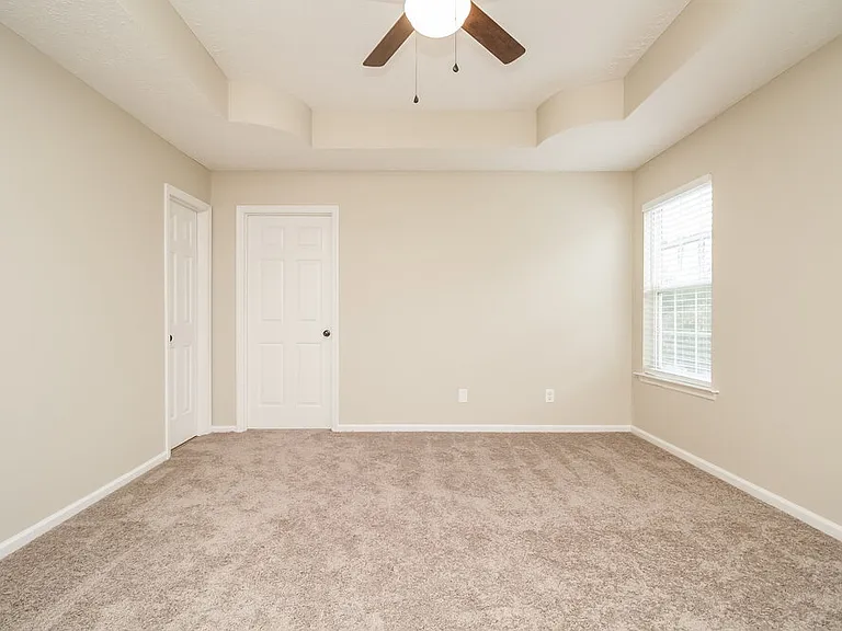 111 Springfield Dr — Photo 11