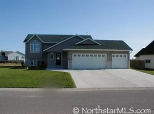 211 Countryside Ln, Albany, MN 56307
