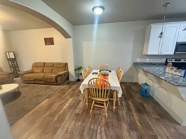 699 E 355 N — Photo 2