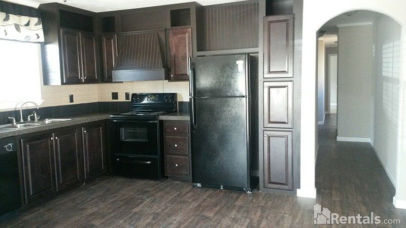 1st image of 31 Twilight Dr