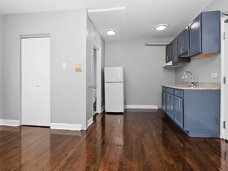4344 Ellis MOBILITY ZONE — Photo 10