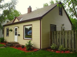 6613 Cloverdale Ave N, Crystal, MN 55428