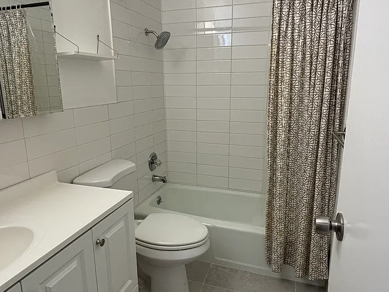 4711 Callan Blvd #16 — Photo 10