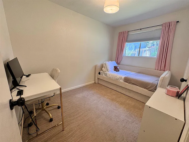 6908 Pondsdale Ln — Photo 12