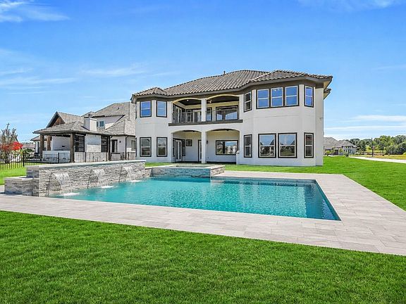 3rd image of 11656 Renaissance Dr