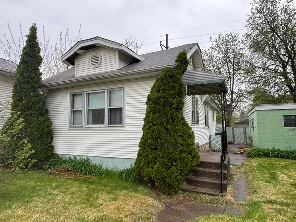 907 Cherry St, Hammond, IN 46324