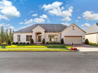 3867 Stonewater Dr, Columbus, OH 43221