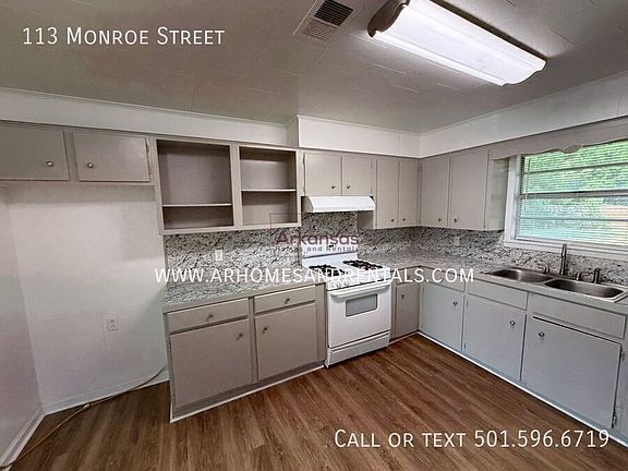 5th image of 113 N Monroe St