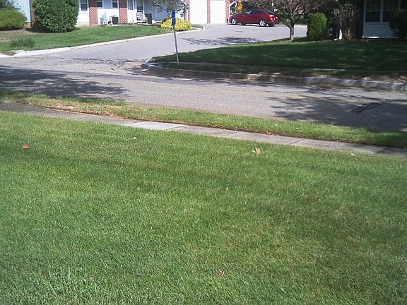 3rd image of 1068D Aberdeen Dr