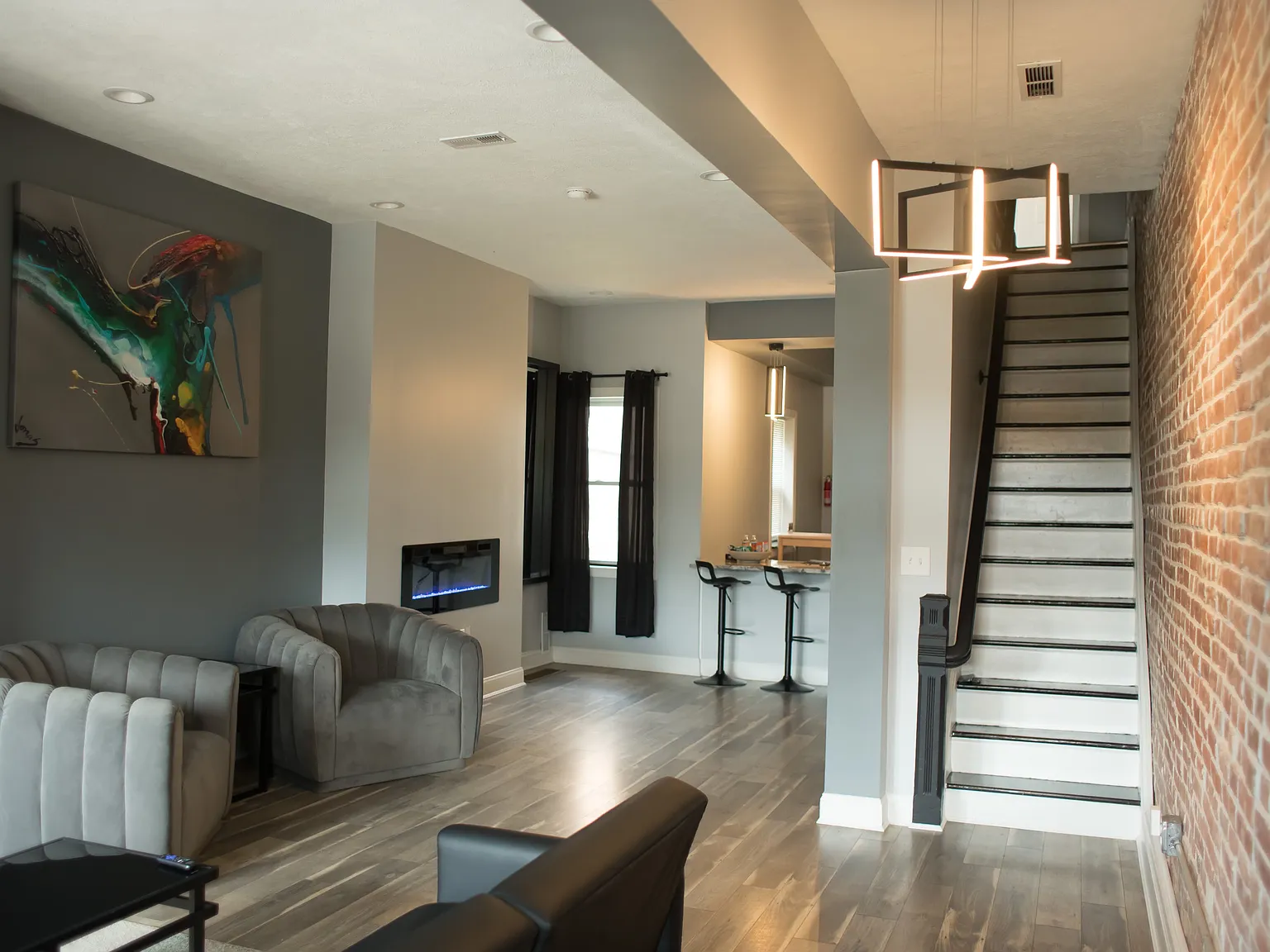 3 bed, 1944 sqft, $2,200 — Photo 4
