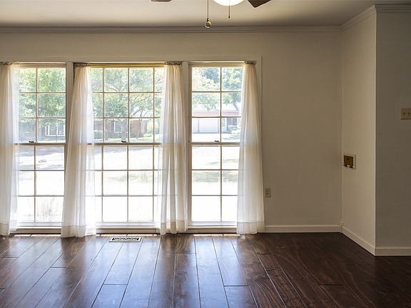 4th image of 3807 Huaco Ln
