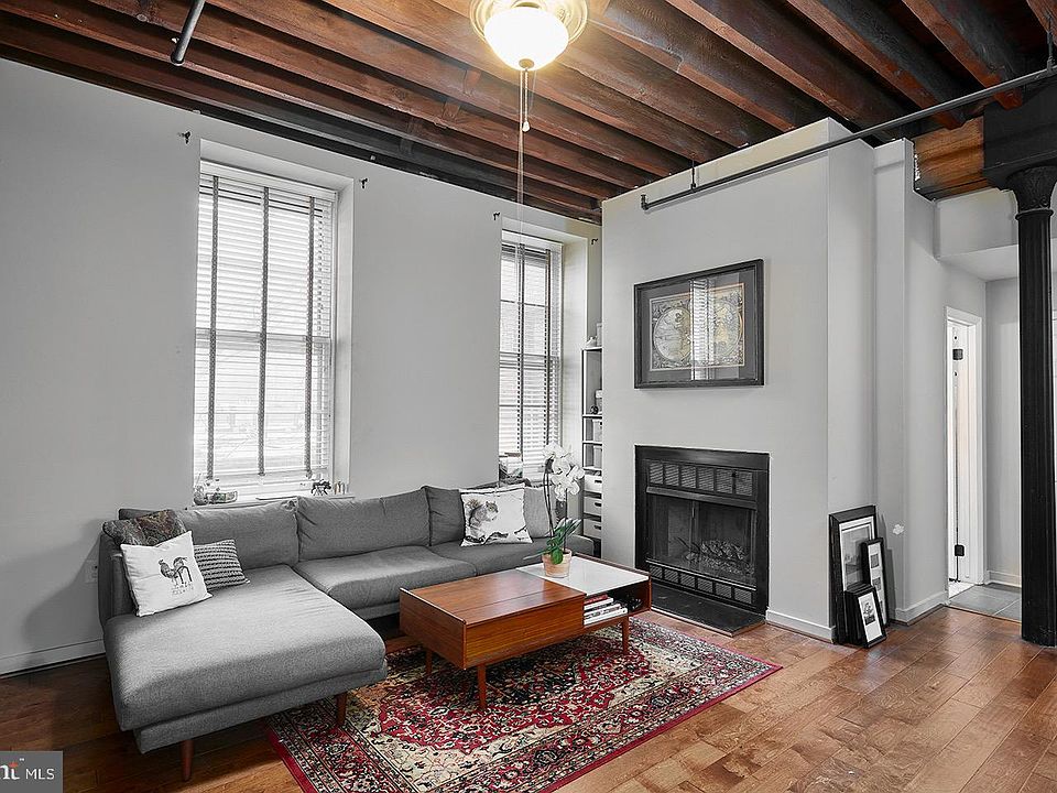 1st image of 205-11 N 4th St #G3
