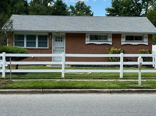 6608 Wilburn Dr, Capitol Heights, MD 20743