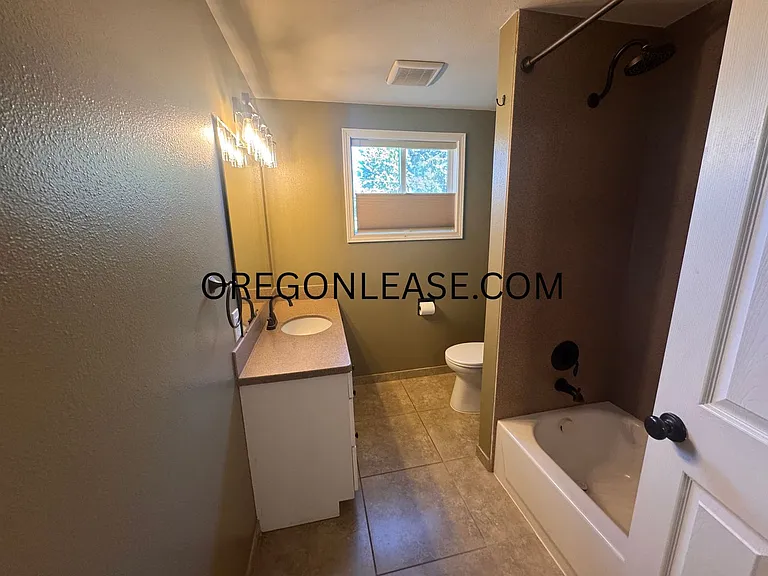 1710 Rambling Dr #1 — Photo 12