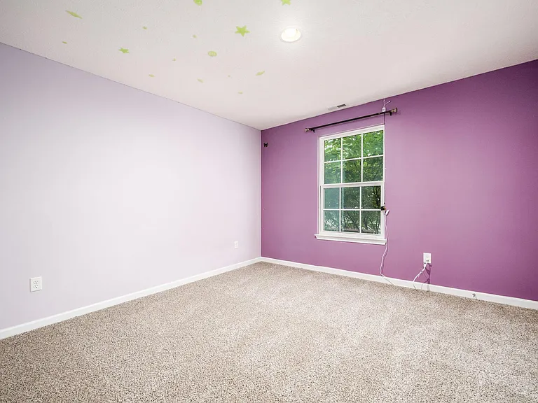 422 Keith Way — Photo 36