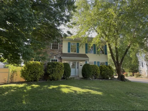 1211 Morton Ave, Folsom, PA 19033
