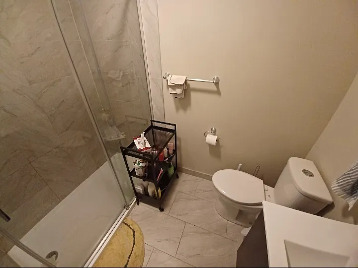176 Greenfield Ave — Photo 6
