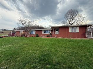 1728 State Route 39 NE, New Philadelphia, OH 44663