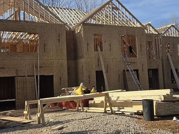 2865 Echelon Ct, Snellville, GA 30039