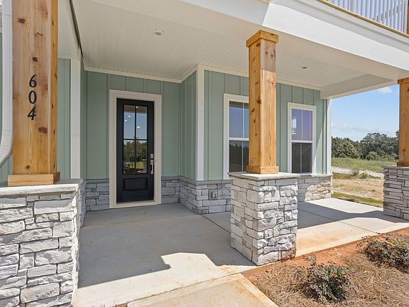 7th image of this home