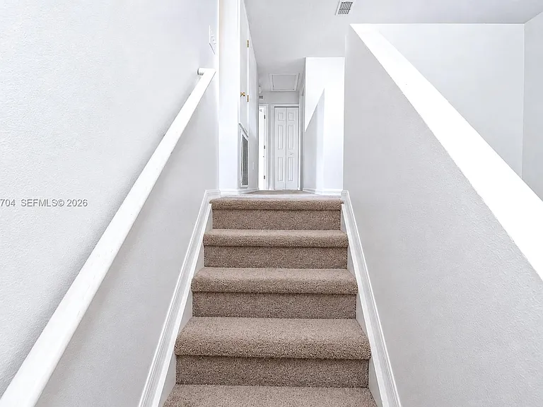 6136 NW Gaylord Ter — Photo 19