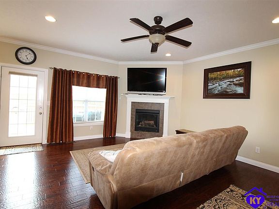 5th image of 117 Sawgrass Ave