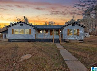 1006 Taylor Rd, Glencoe, AL 35905