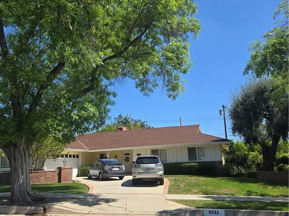 8532 Nevada Ave, Canoga Park, CA 91304