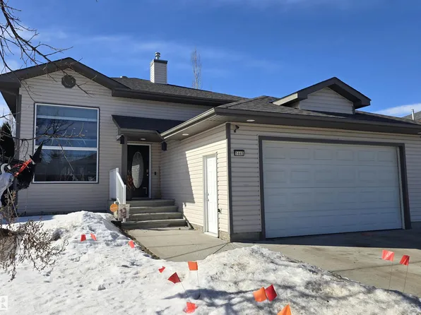 1445 Highwood Blvd, Devon, AB T9G 2E9