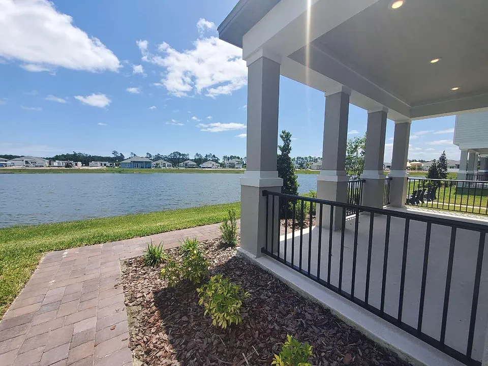 444 Venetian Palms Blvd