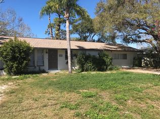 6050 Carlton Ave #B, Sarasota, FL 34231