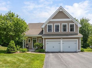 1 Firefly Landing, Newmarket, NH 03857